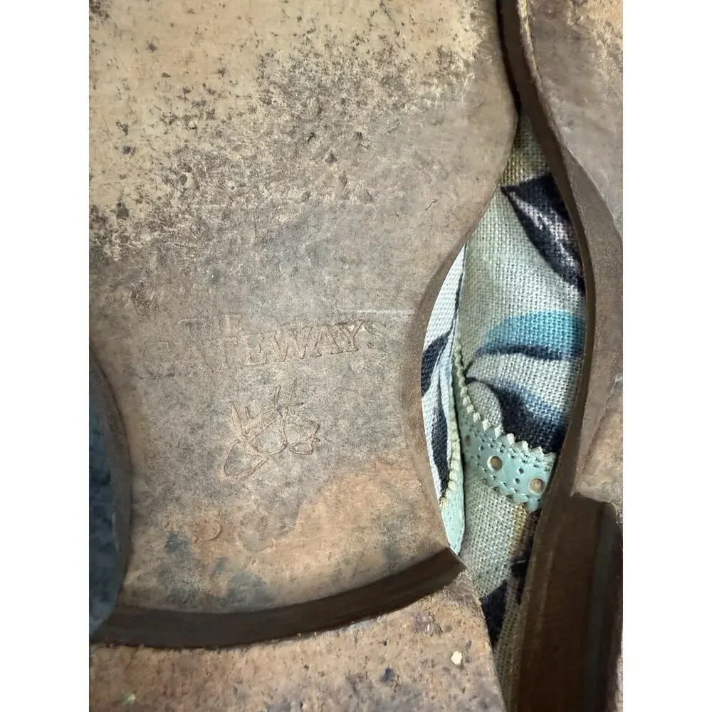 John Fluevog product pair